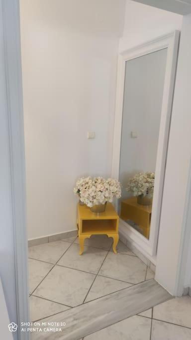 Eva'S House Apartment Kanithos Ngoại thất bức ảnh