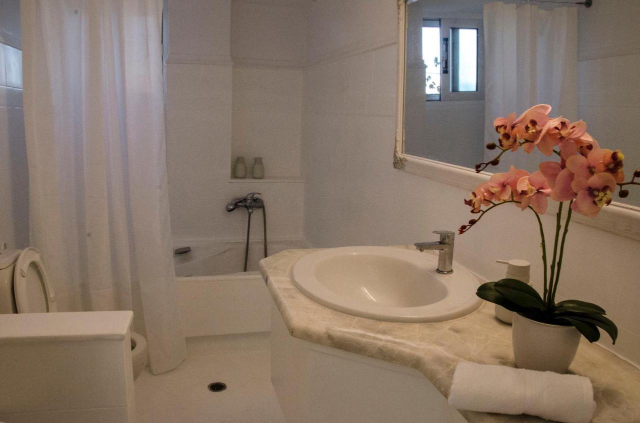 Eva'S House Apartment Kanithos Ngoại thất bức ảnh